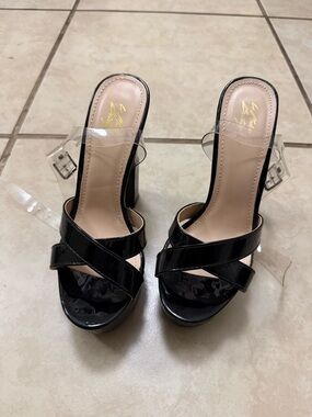 Black patent platform heels w clear ankle strap - Women’s size 6.5 fits 7